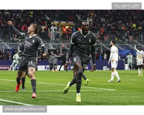 福法纳:力争进前三 决胜足总杯与欧冠 福法纳:力争进前三 决胜足总杯与欧冠